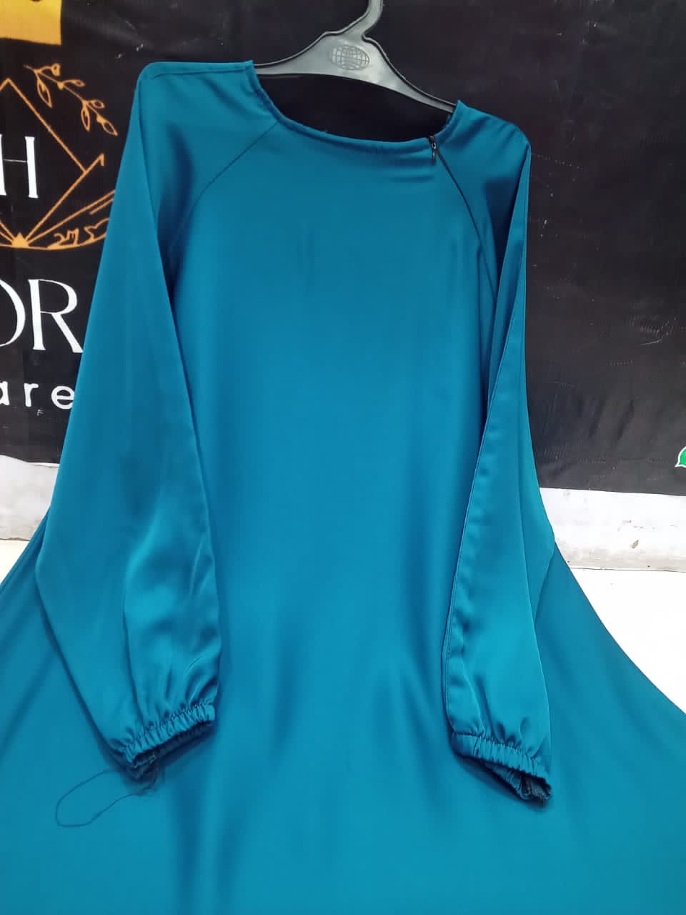 Premium Imported Nida Fabric Maxi Abaya – High-Quality Loose Fit Flare Gown