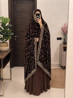 Luxurious Velvet Chaddar with Sequence Work – Elegant Winter Shawl | 2.5 Yards ✨🧣