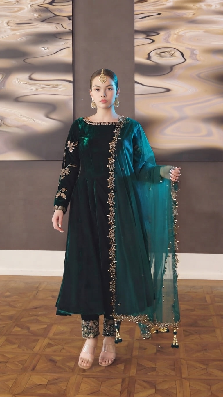 Unstitched Velvet Suit with Embroidered Organza Dupatta – Back on Demand!