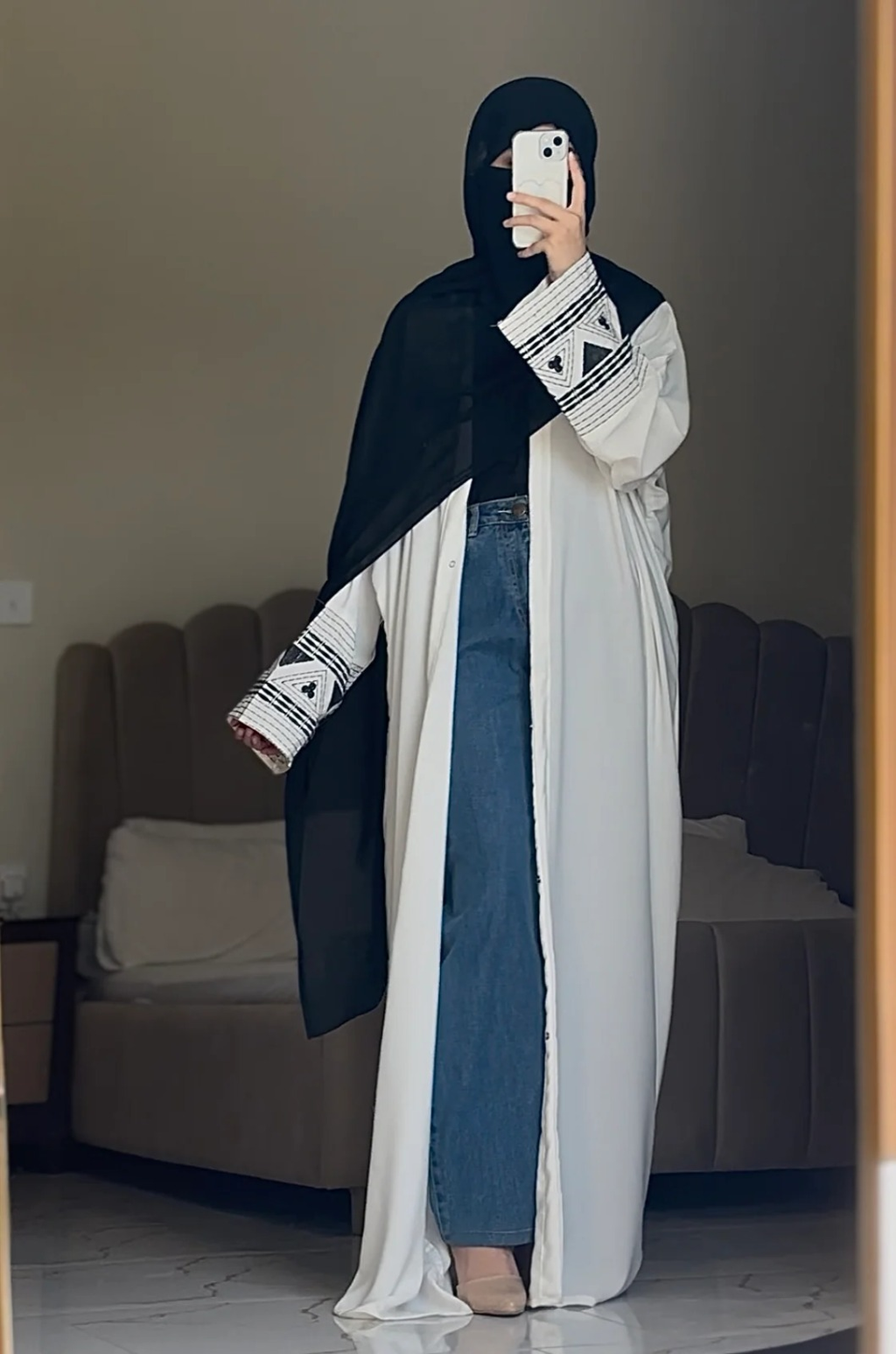 Graceful Wool Peach Abaya with Stoller – Premium Islamic Wear