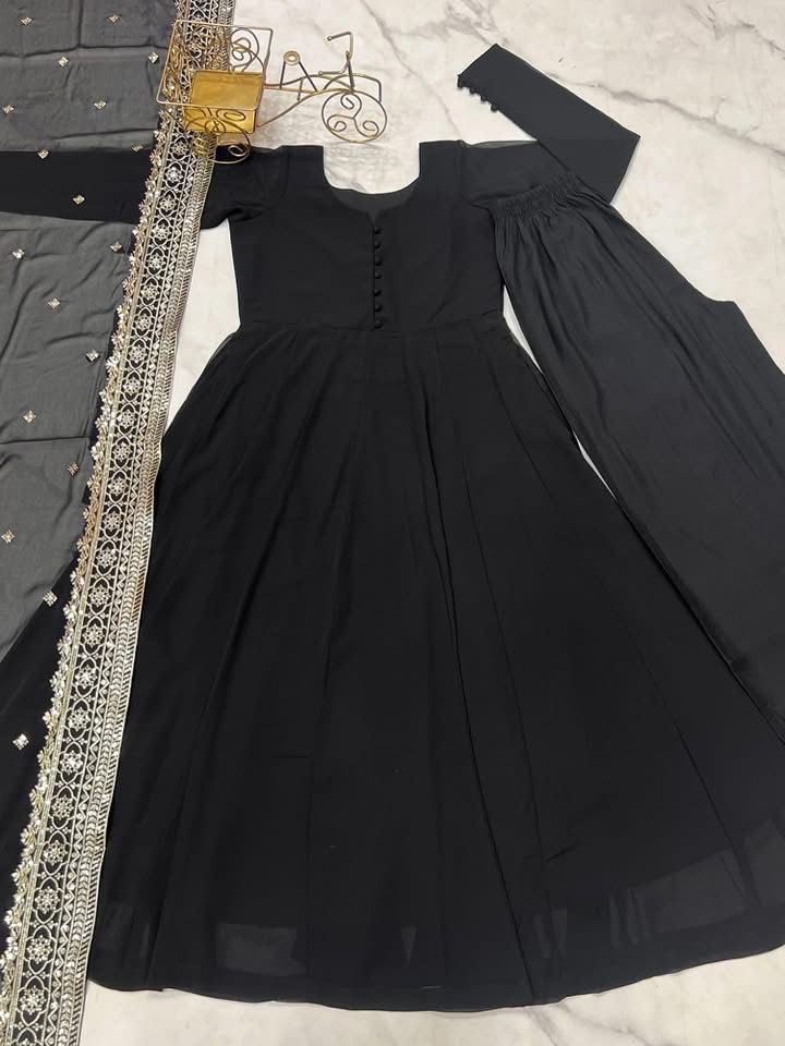 Ready to Wear 3-Piece Georgette Suit with Organza Dupatta