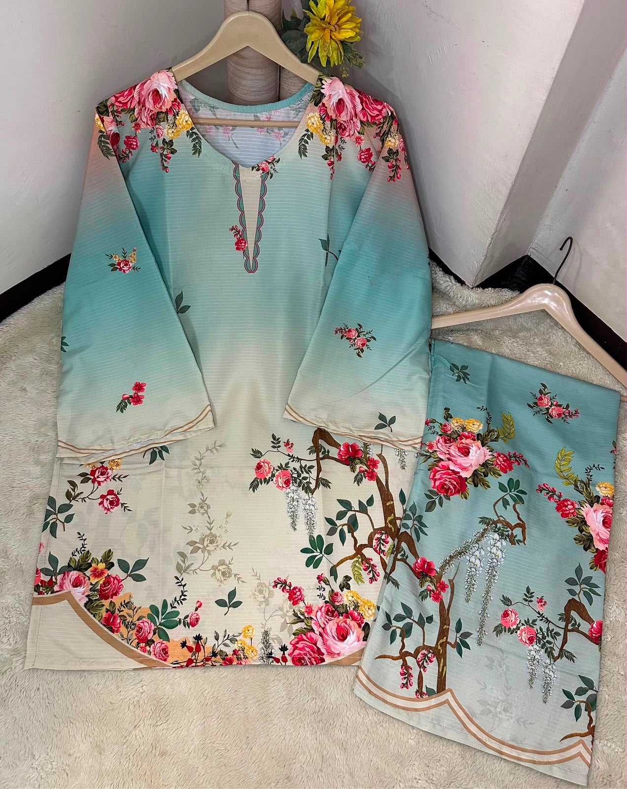 Ready to Wear  Floral Digital Printed Doria Lawn Co-Ord Set