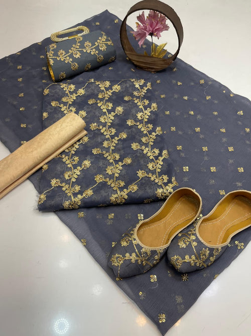 5-Piece Embroidered Chiffon Suit in Charcoal Grey with Matching Khussa & Clutch – Grand Bazar