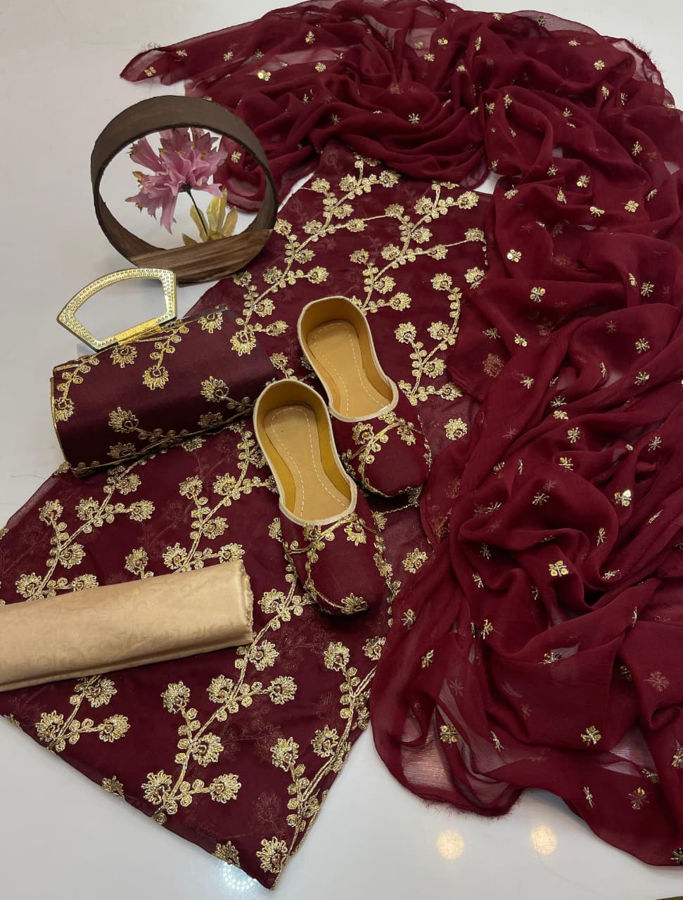 5-Piece Premium Embroidered Festive Suit with Matching Khussa & Clutch – Grand Bazar