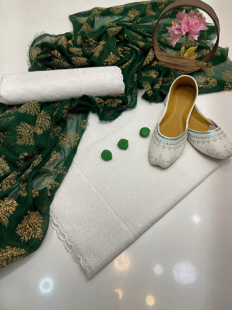 Independence Day Special – Free Khusa & Buttons | Cotton Chicken Kaari Embroidered 3-Piece Dress Set – Grand Bazar
