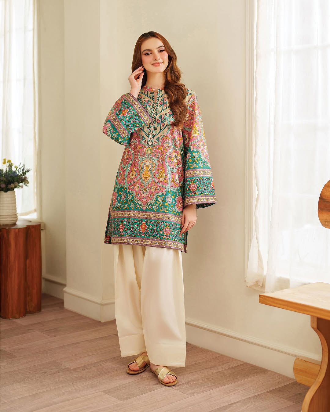 Trendy Printed Doria Lawn Cord-Set with Farshi Trouser