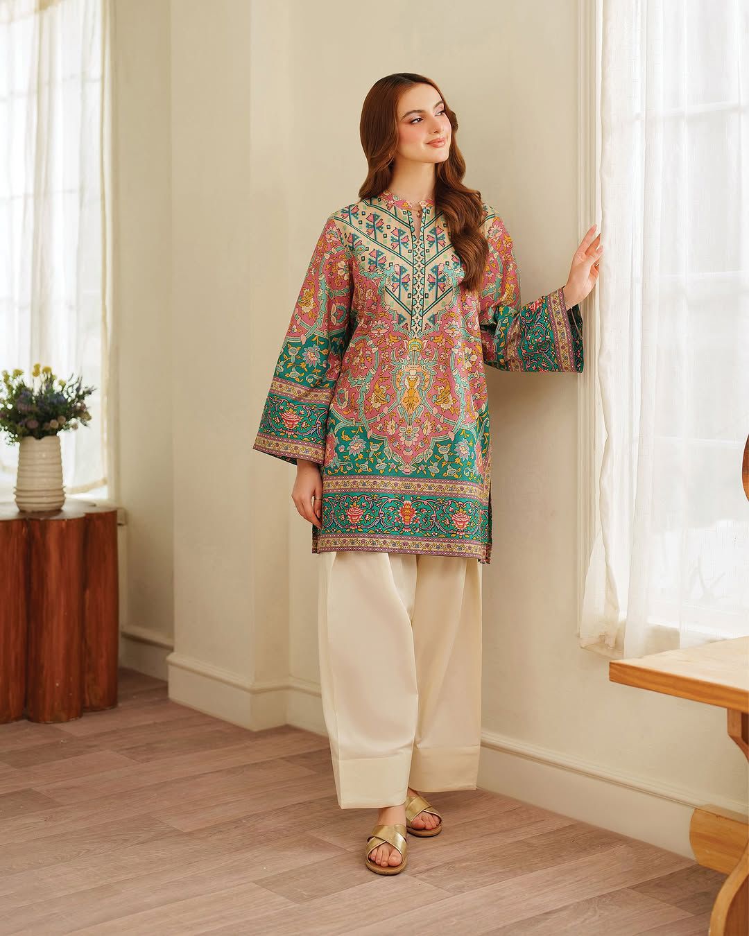 Trendy Printed Doria Lawn Cord-Set with Farshi Trouser