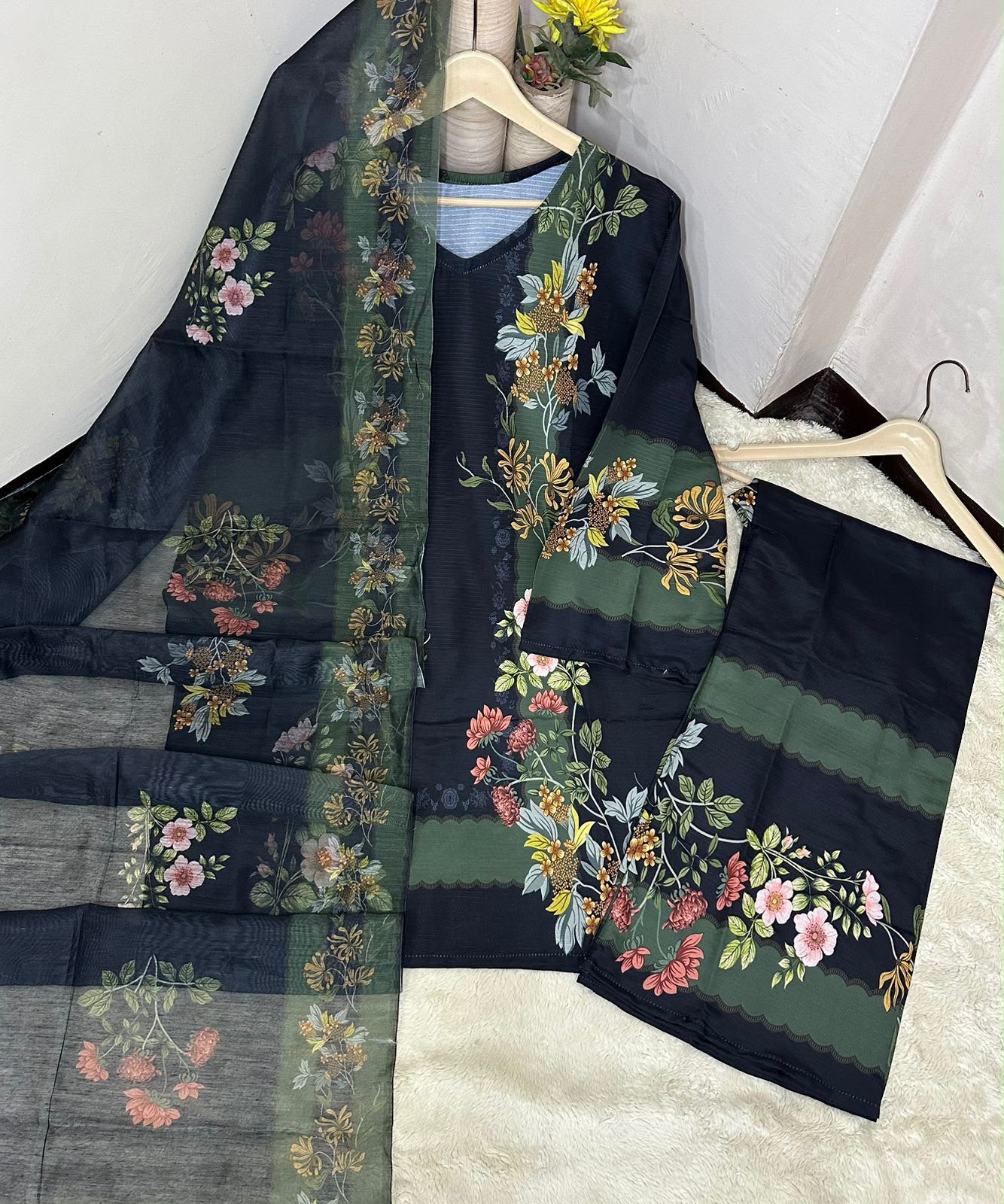 Ready to Wear Digital Printed 3 Piece Doria Lawn Cord Set with Monar Lawn Dupatta