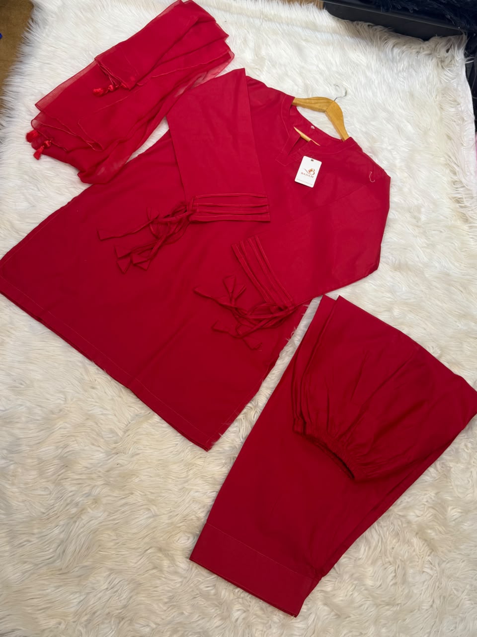 Ready to Wear 3-Piece Dream Drape Cotton Suit with Chiffon Dupatta – Trending Summer Collection