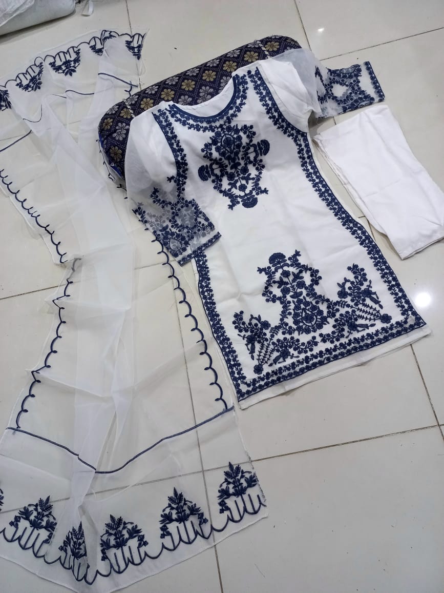 Ready to Wear Front Heavy Embroidered Organza 3-Piece Suit with Frill Dupatta