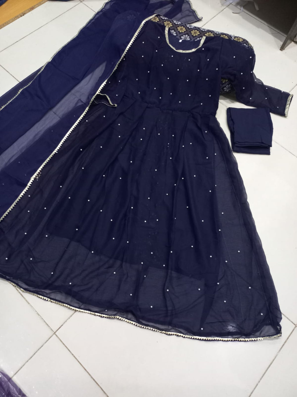 Ready to Wear Elegant Pearls & Lace Work Chiffon Long Flare Maxi Set (3-Piece) – 120" Ghair