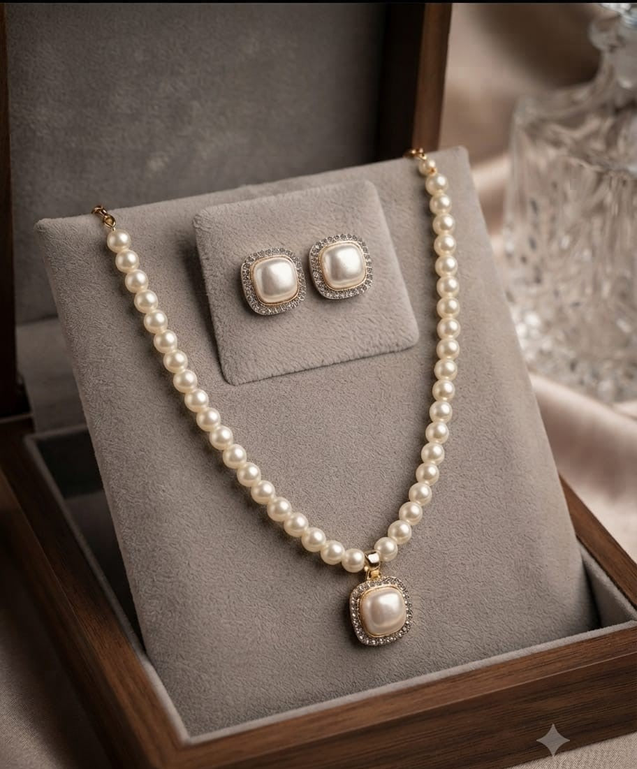 Fancy China Pearls Mala Necklace in Golden & Silver