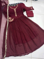Ready to Wear Embroidered Pearl-Detailed Chiffon Long Maxi 3-Piece Set