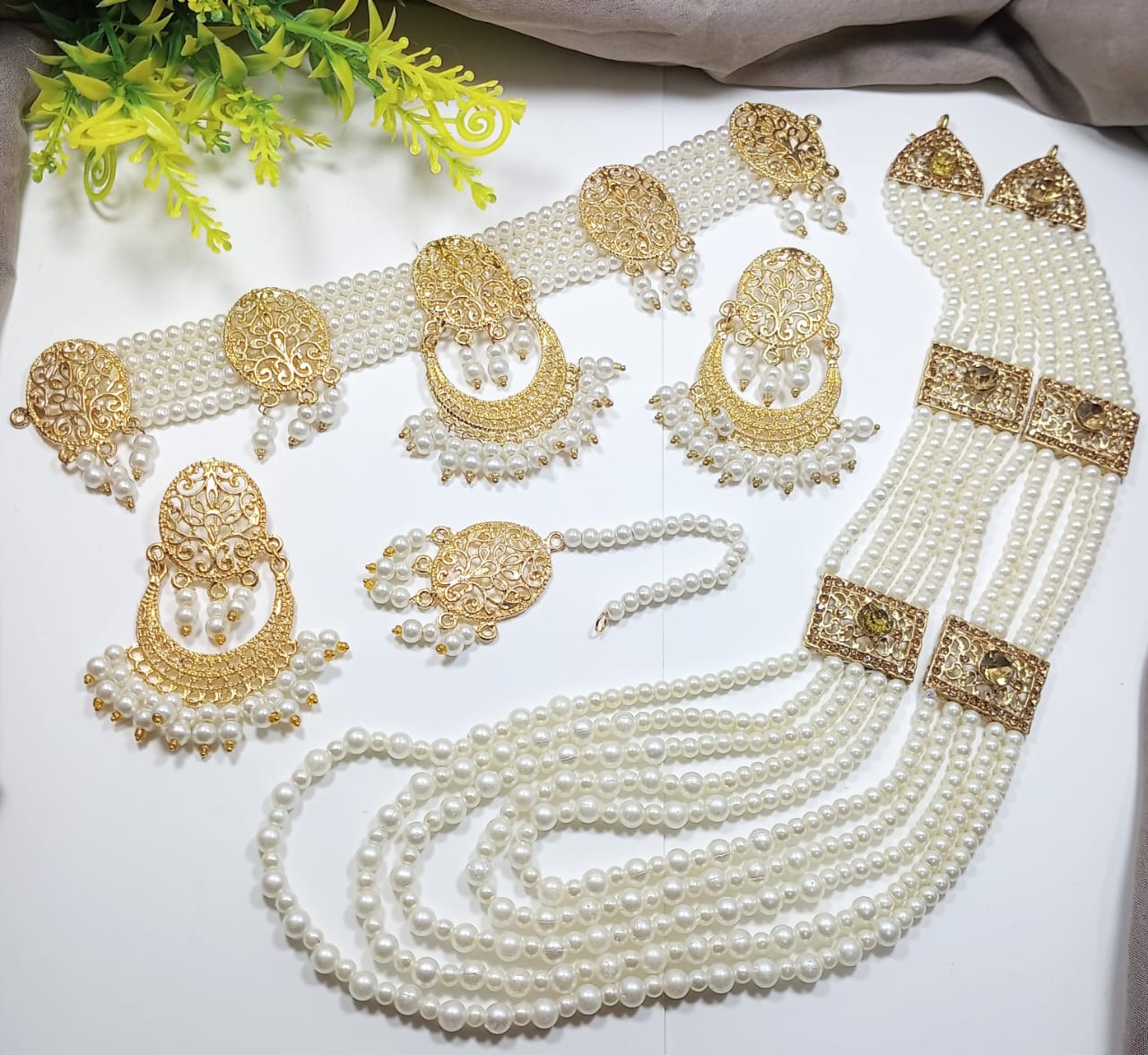 New Stylish Pearl & Golden Double Mala Set