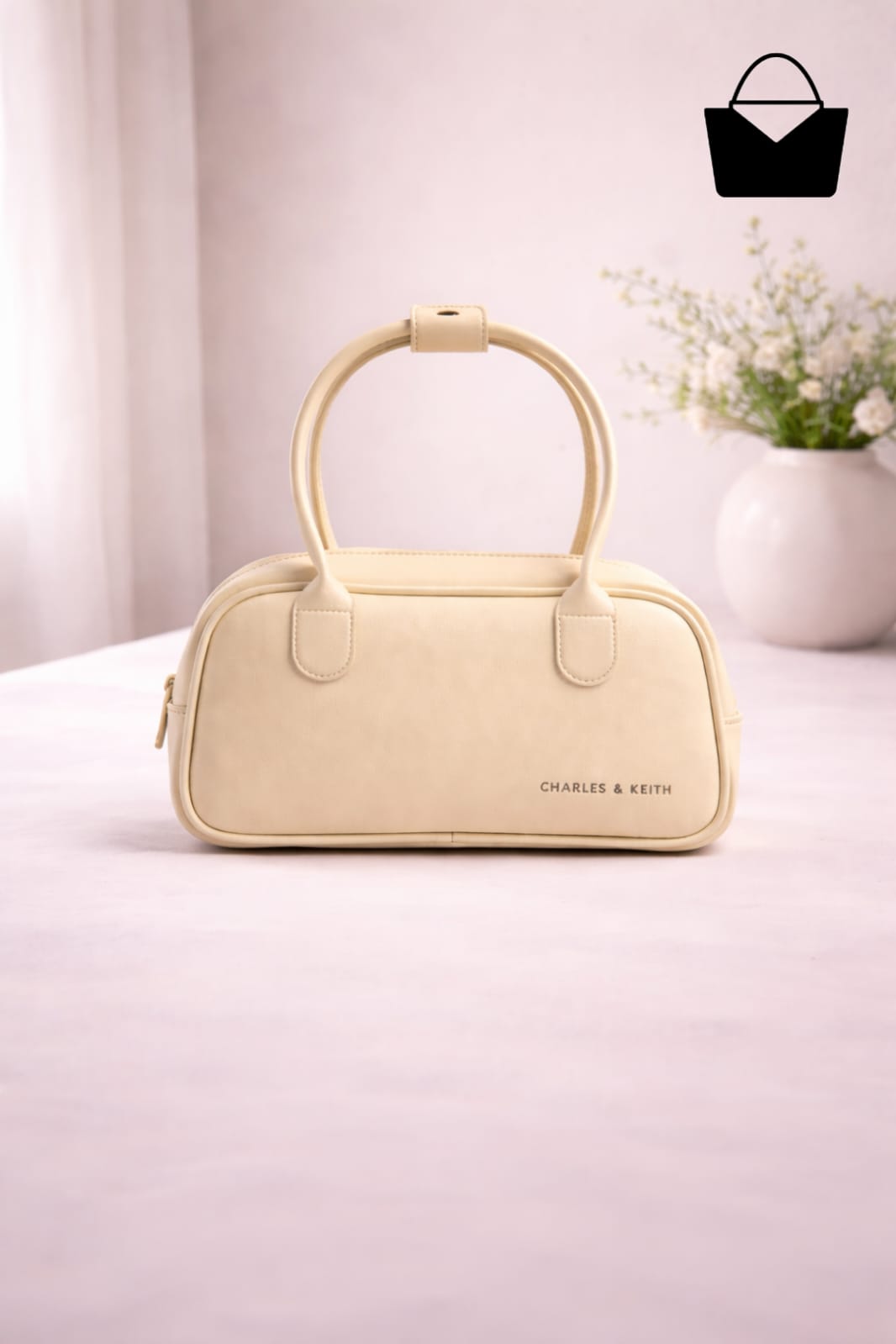 Trendy Women's Handbag | Soft Leather Feel & Lightweight Purse