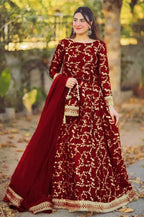 Ready to Wear 4 Piece Embroidered Top with Long Flare Skirt, Dupatta & Potli