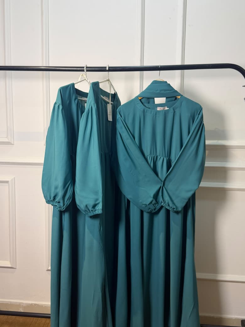 Evy Mist Premium Wool Peach Abaya with Matching Stoller | 2-Piece Modest Wear Set