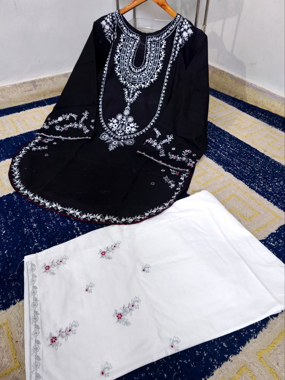 Ready to Wear Elegant Embroidered Bareeza Cotton Farshi Shalwaar Co-Ord Set