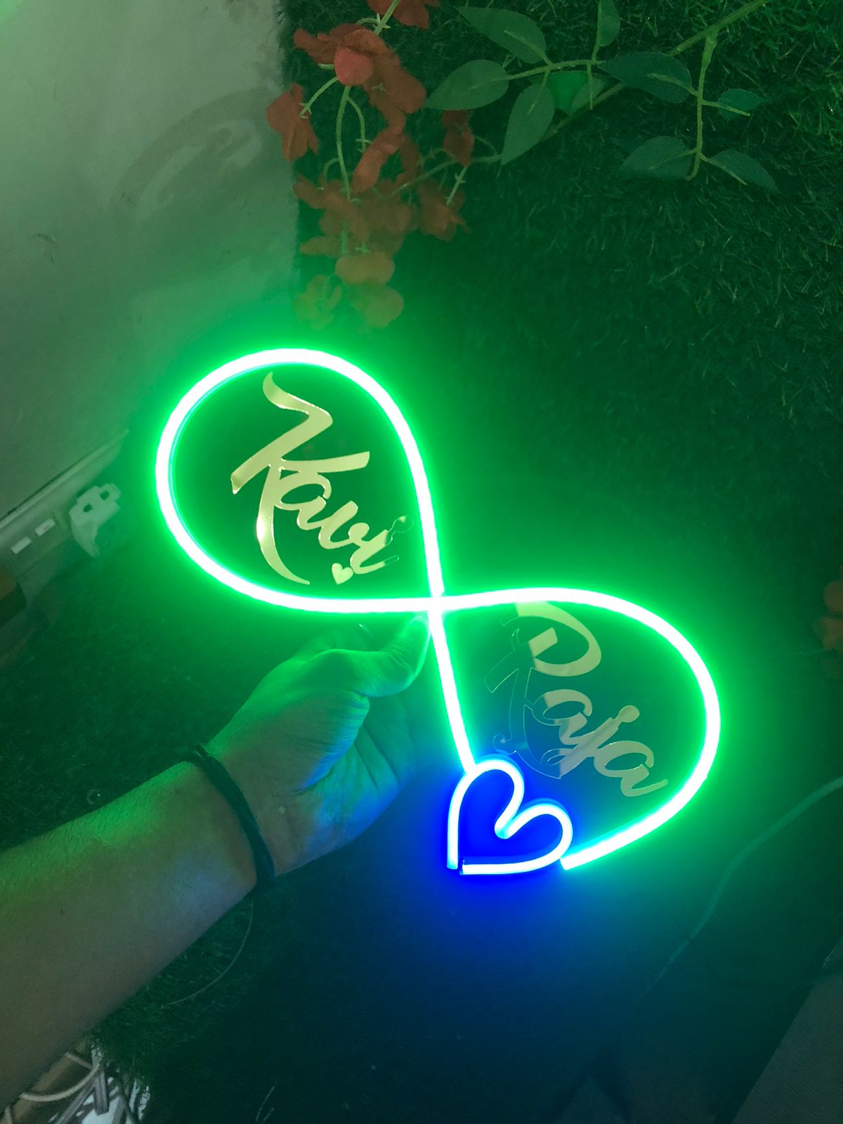 Customized Couple Name LED Neon Light Sign with Box & Adapter – 18x8 Inches