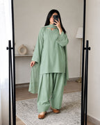 Ready to Wear Trending 3-Piece Plain Georgette Farshi Shalwar Suit with Chiffon Dupatta