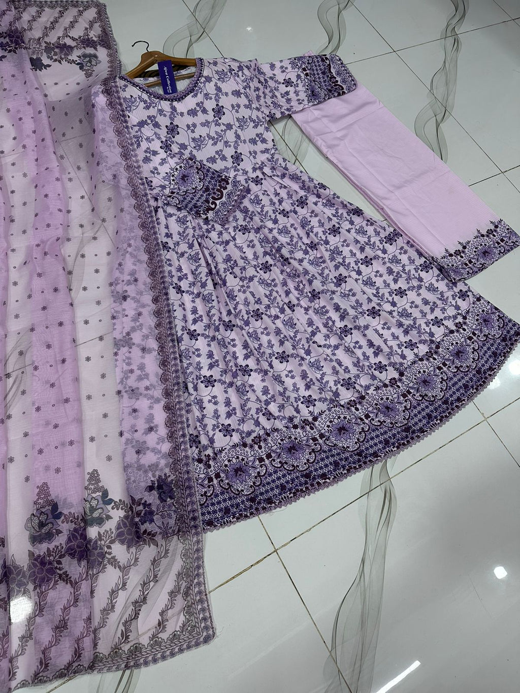 Ready to Wear Trending Digital Printed 3-Piece Maxi, Flapper & Dupatta Set