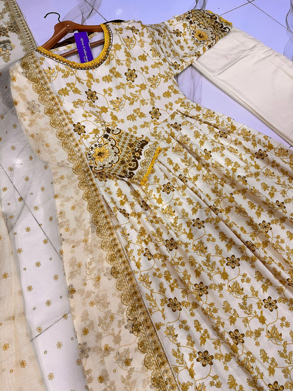 Ready to Wear Trending Digital Printed 3-Piece Maxi, Flapper & Dupatta Set