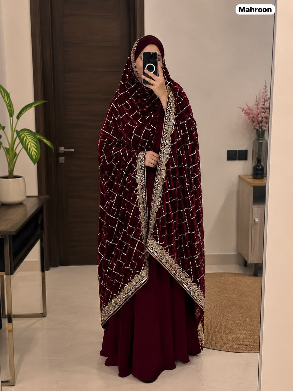 Luxurious Velvet Chaddar with Sequence Work – Elegant Winter Shawl | 2.5 Yards ✨🧣