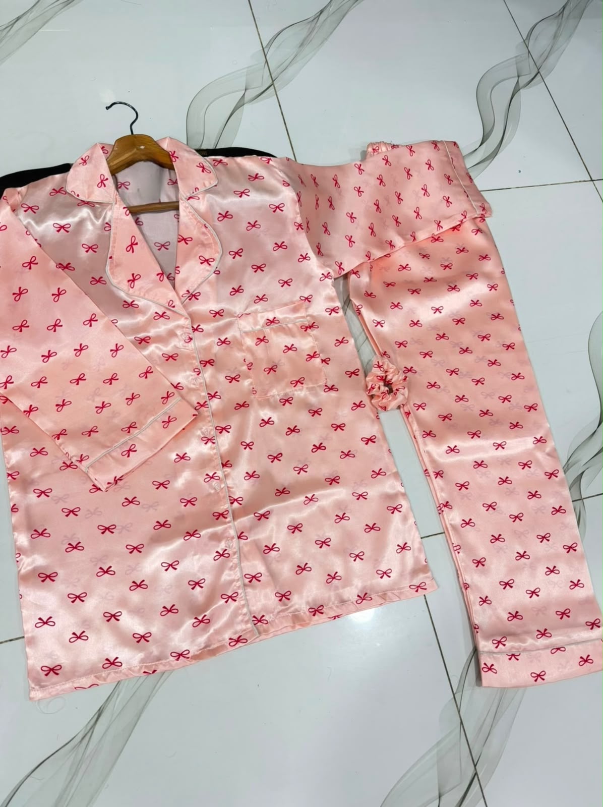 3-Piece China Silk Nightwear Suit – Bow Print & Piping with Hair Scrunch