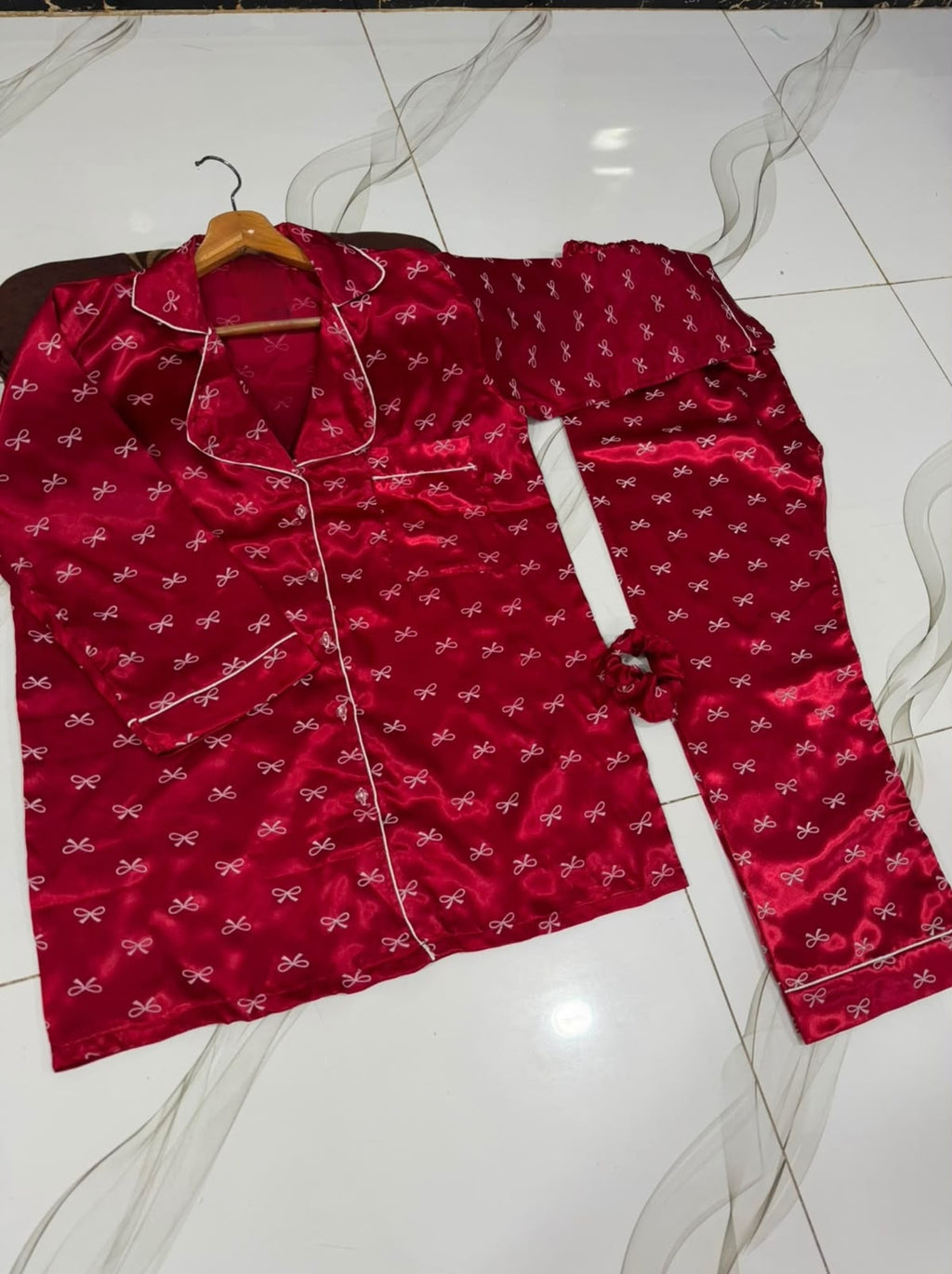 3-Piece China Silk Nightwear Suit – Bow Print & Piping with Hair Scrunch