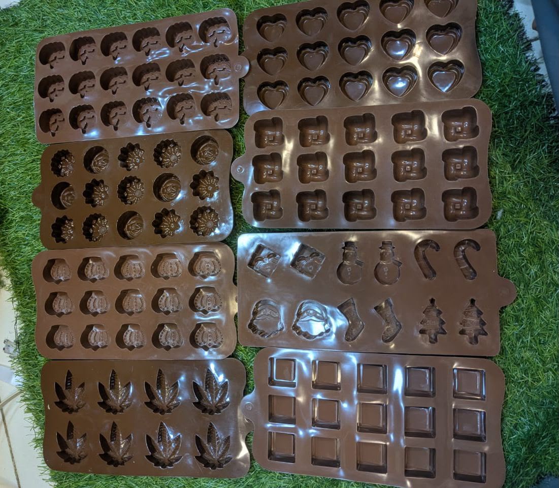 Pack of 3 Silicon Chocolate Molds – Flexible Non-Stick Candy & Baking Molds | Random Designs
