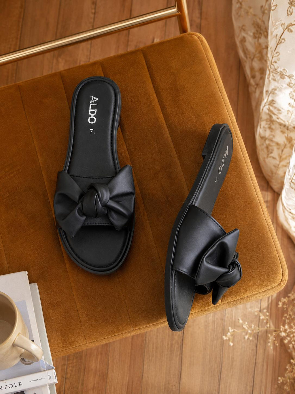 Chic Bow Slides with Statement Design & Comfortable Slip-On Fit