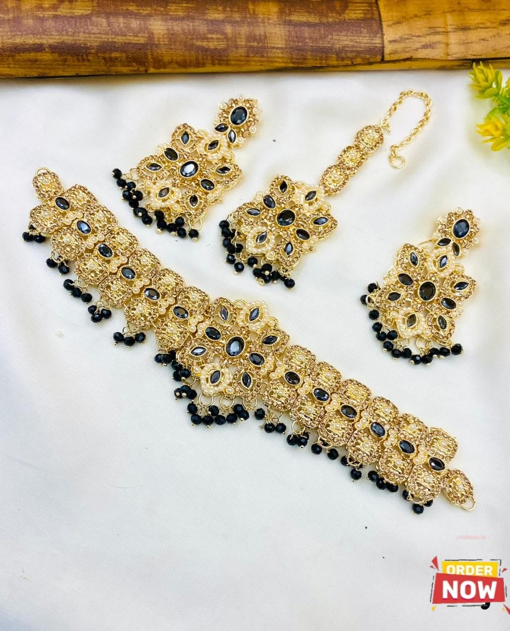 Fancy Zircon Stones Work Manjoos Choker Set with Earrings & Tika