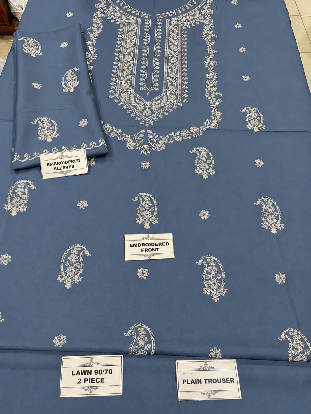 2-Piece Dhanak Embroidered Suit for Women – Winter Festive Outfit