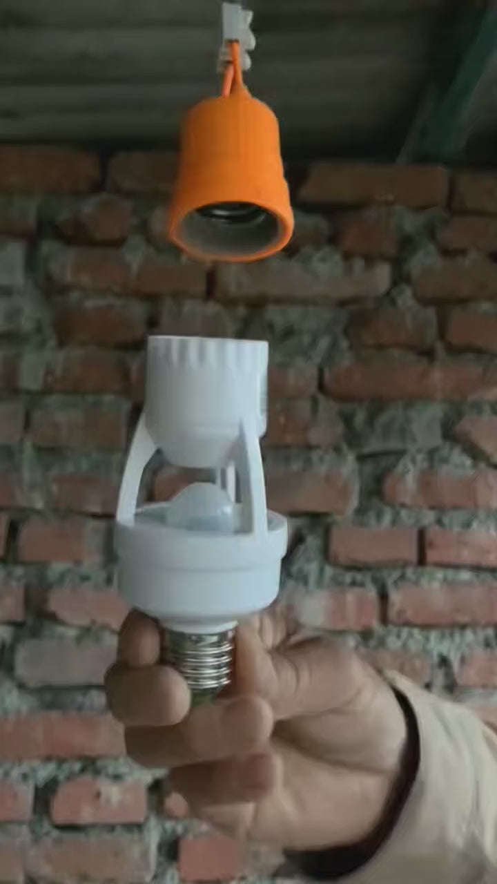 Smart Motion Sensor Light Socket (E27 Holder)